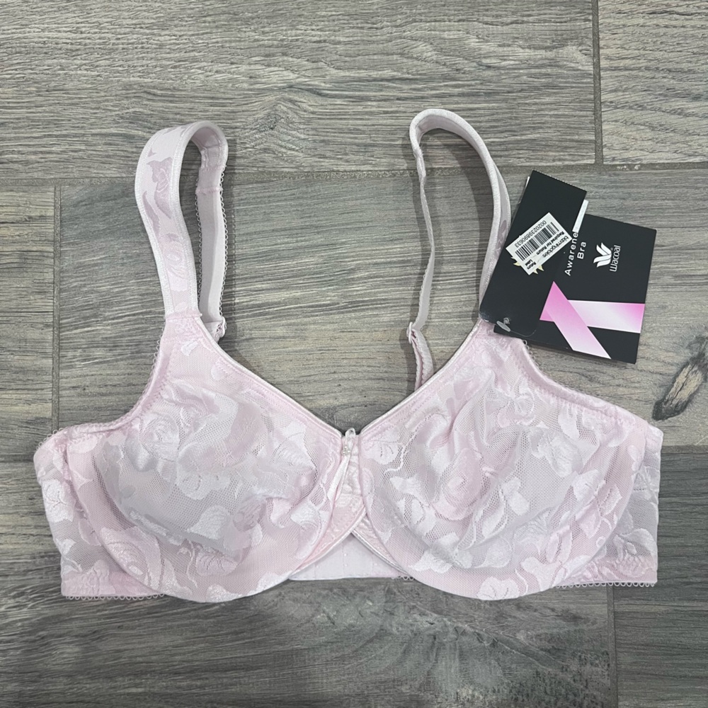Wacoal Light Pink Floral Lace Bra